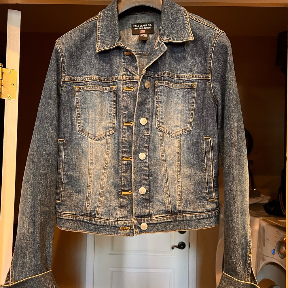 Polo Ralph Lauren Jean Jacket.  Like new!  Size M